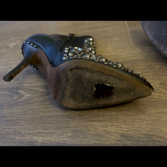 Vera Wang Leather Boots - Picture 9 of 9